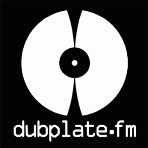Logotipo de la emisora ​​de radio Dubplate.fm - Dub & Bass